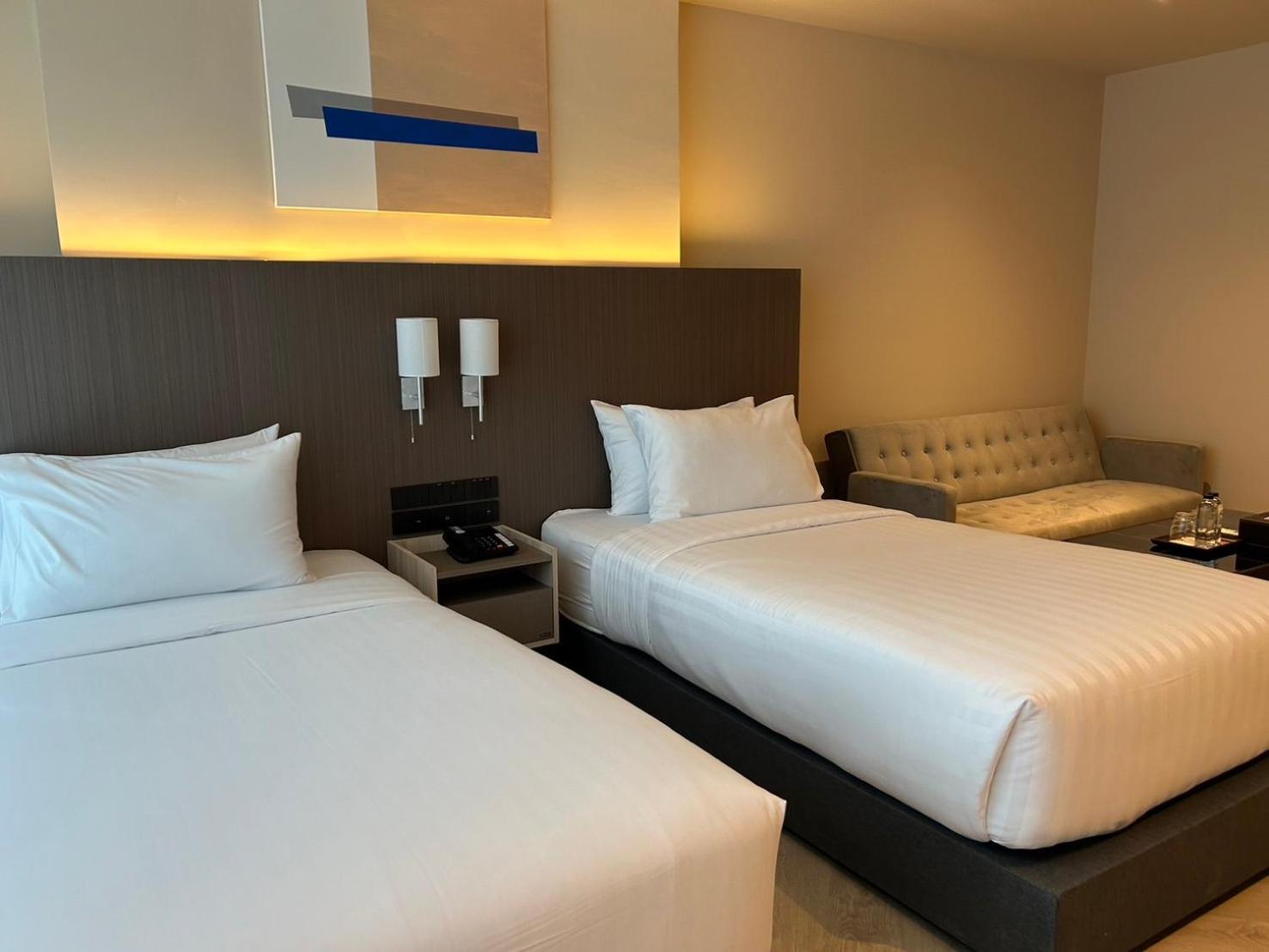 Hotel The One Cozy Living Pattaya Exterior foto