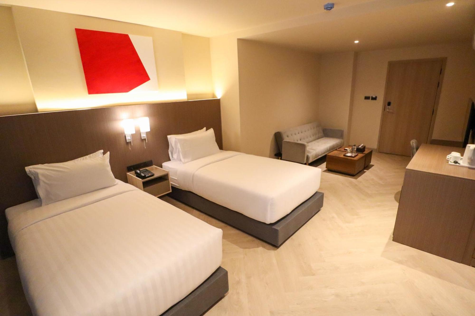 Hotel The One Cozy Living Pattaya Exterior foto